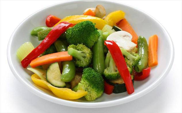 5 τρόποι να βάλετε περισσότερα λαχανικά στη διατροφή σας και να αποτοξινωθείτε